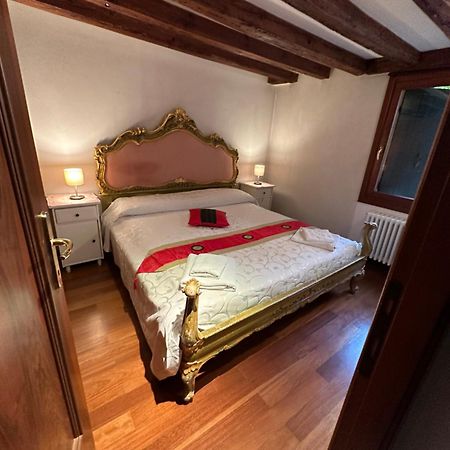 1 Ca'Del Traghetto Family Apartment Venice Ngoại thất bức ảnh