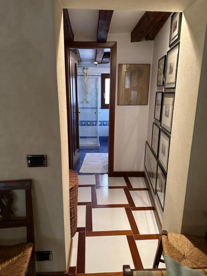 1 Ca'Del Traghetto Family Apartment Venice Ngoại thất bức ảnh