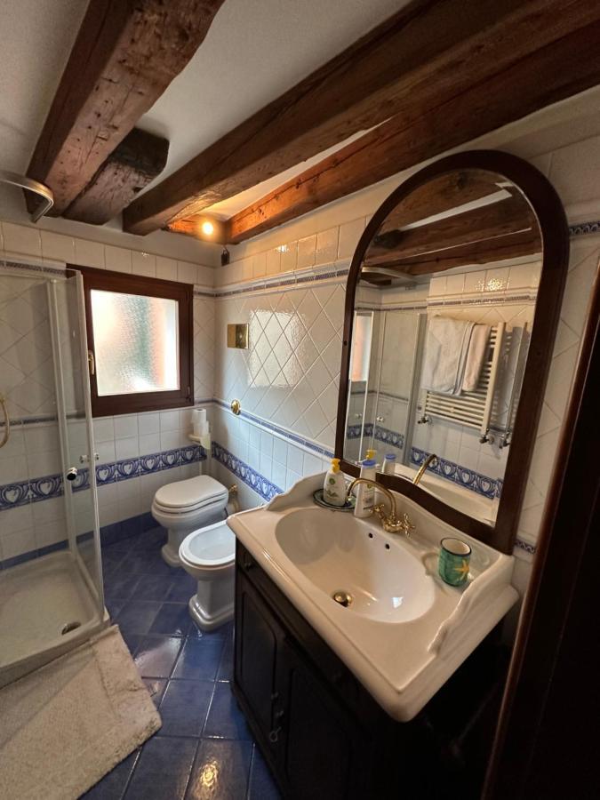 1 Ca'Del Traghetto Family Apartment Venice Ngoại thất bức ảnh